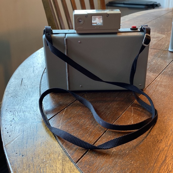 Vintage Polaroid 320 land camera 📸 - Picture 9 of 16